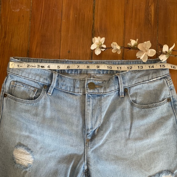 LOFT | Relaxed Straight Crop Jeans | 2 - Picture 5 of 9